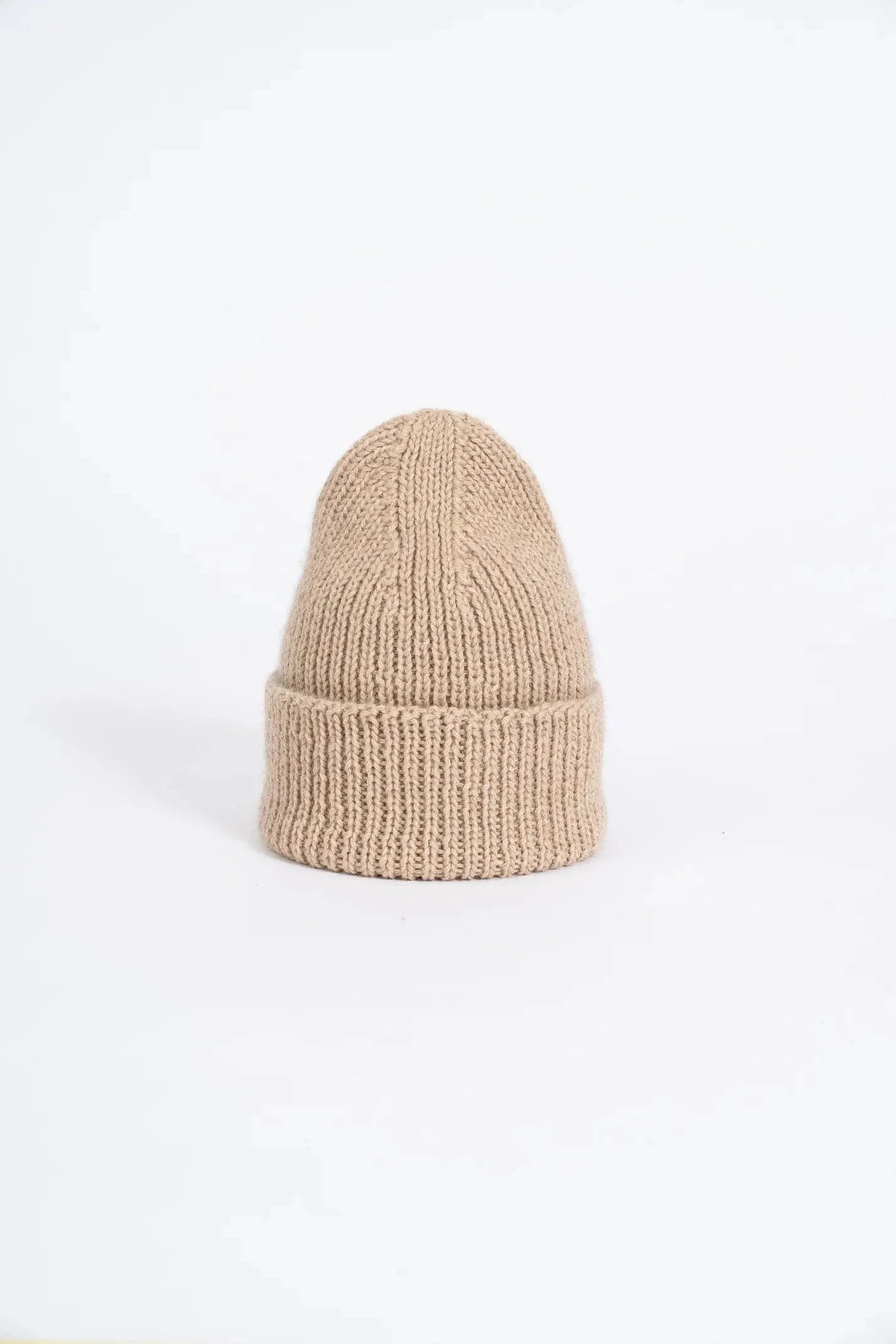 Dinadi Alpaca Handknit Rib Hat Desert Sand