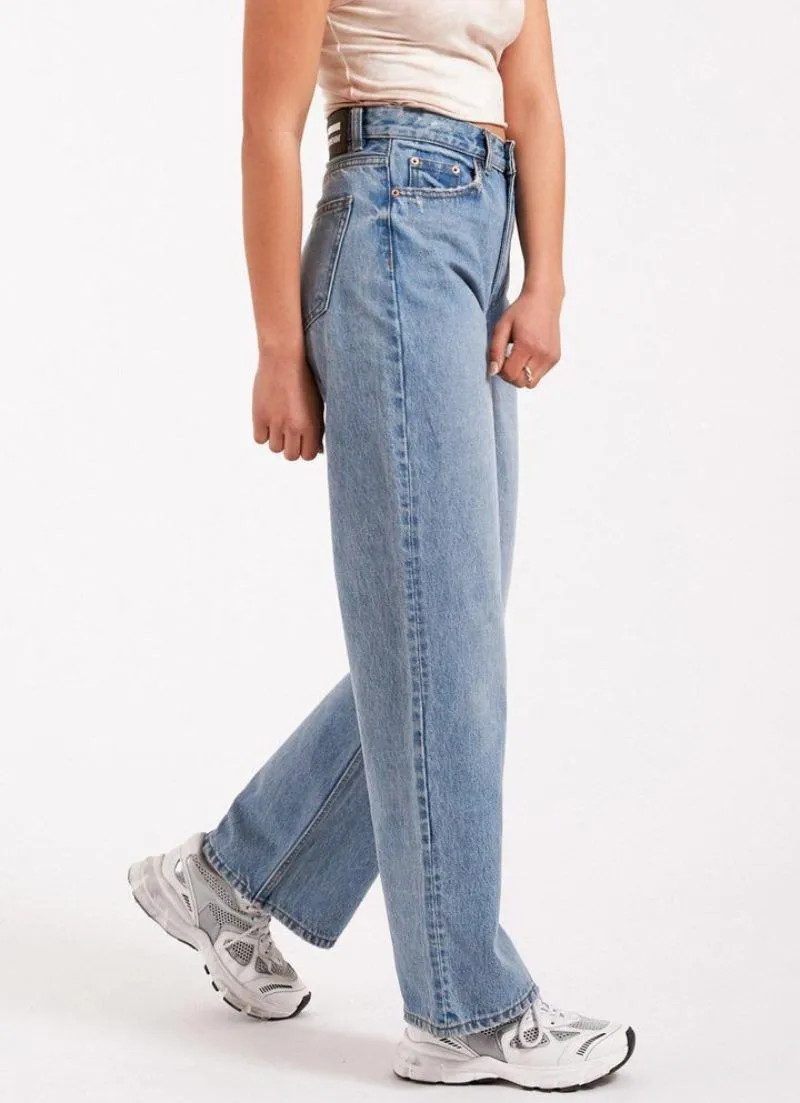 Echo Straight Jean