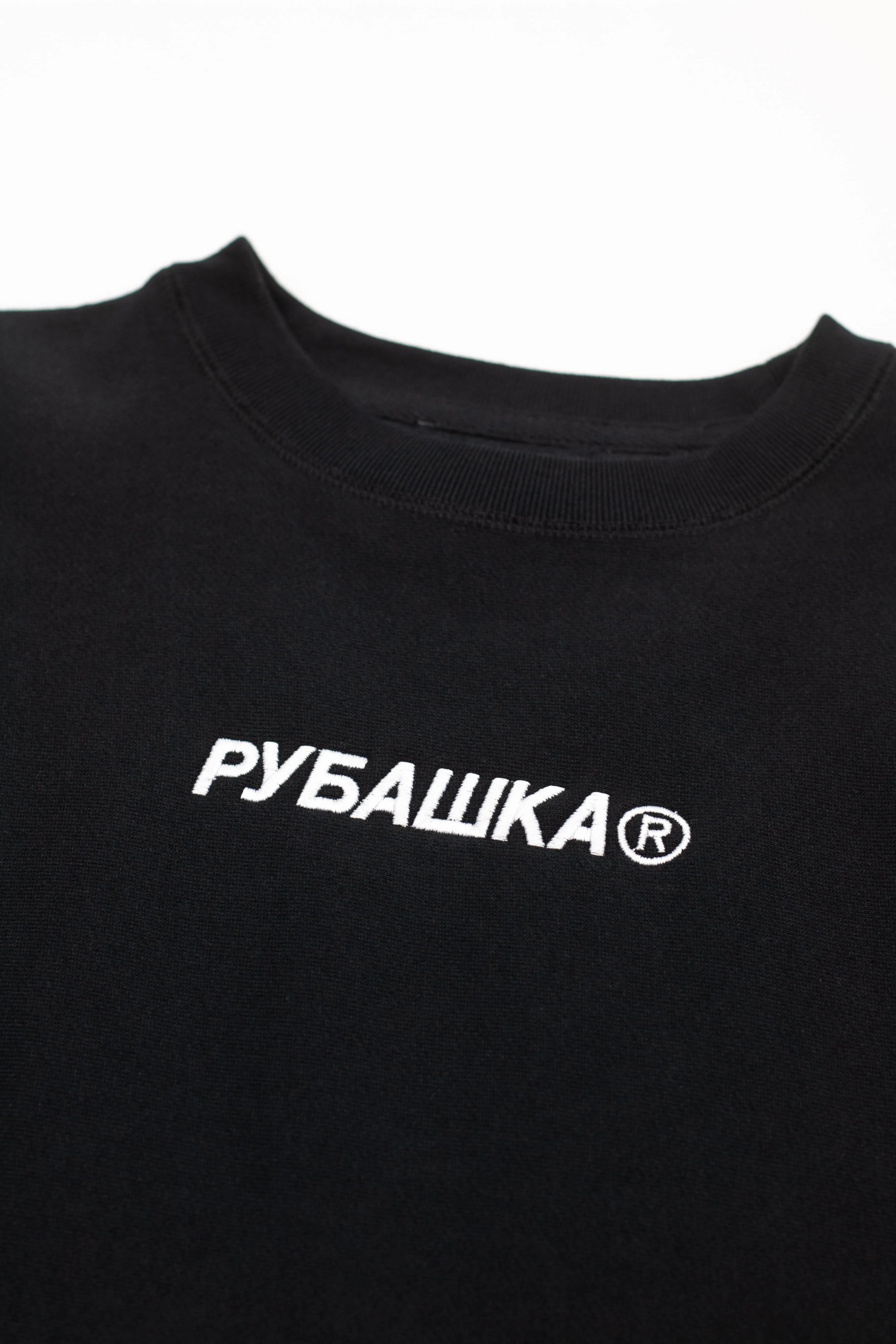 EMBROIDERED LOGO CREWNECK BLACK/WHITE