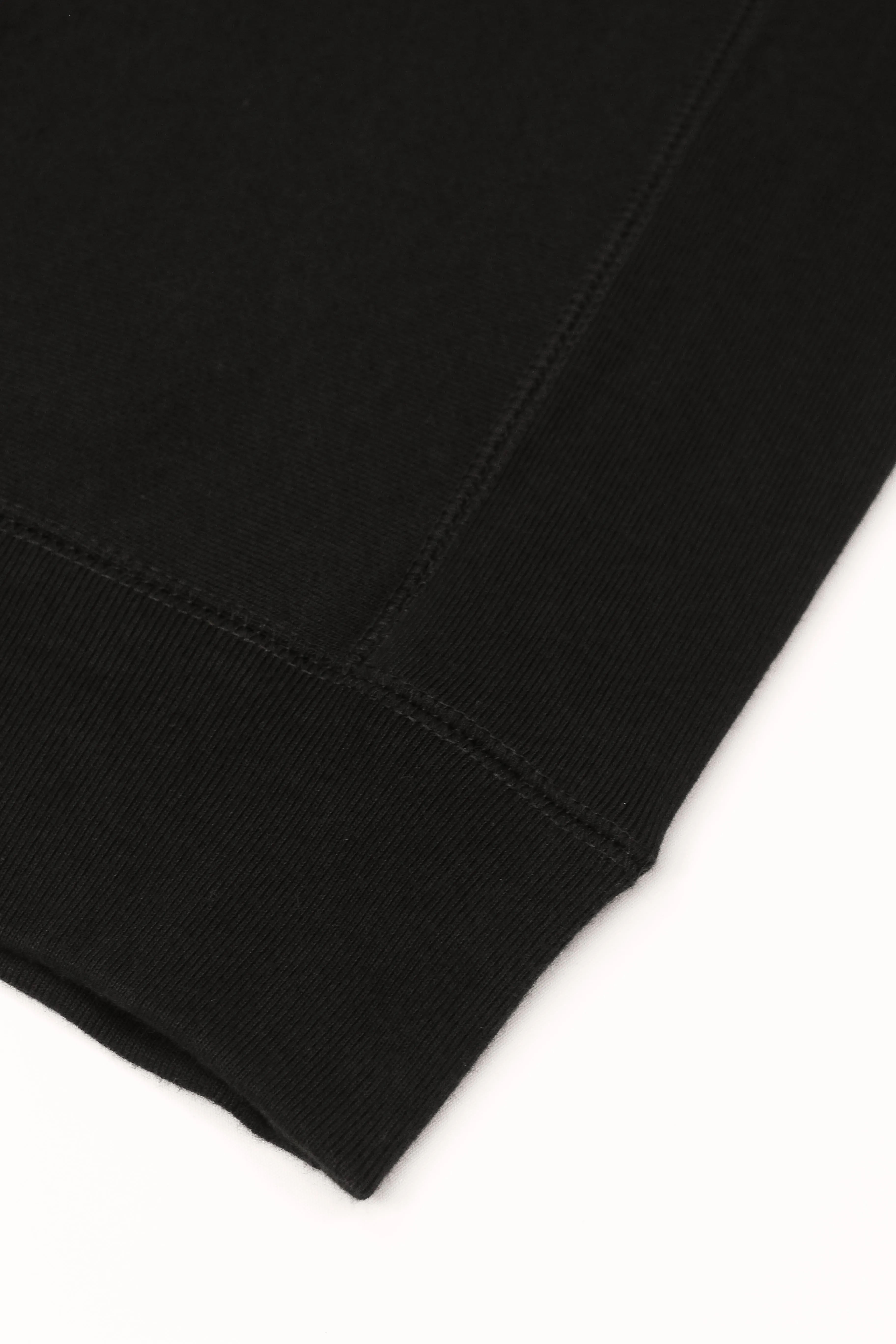 FEAR OF THE END CREWNECK BLACK/WHITE