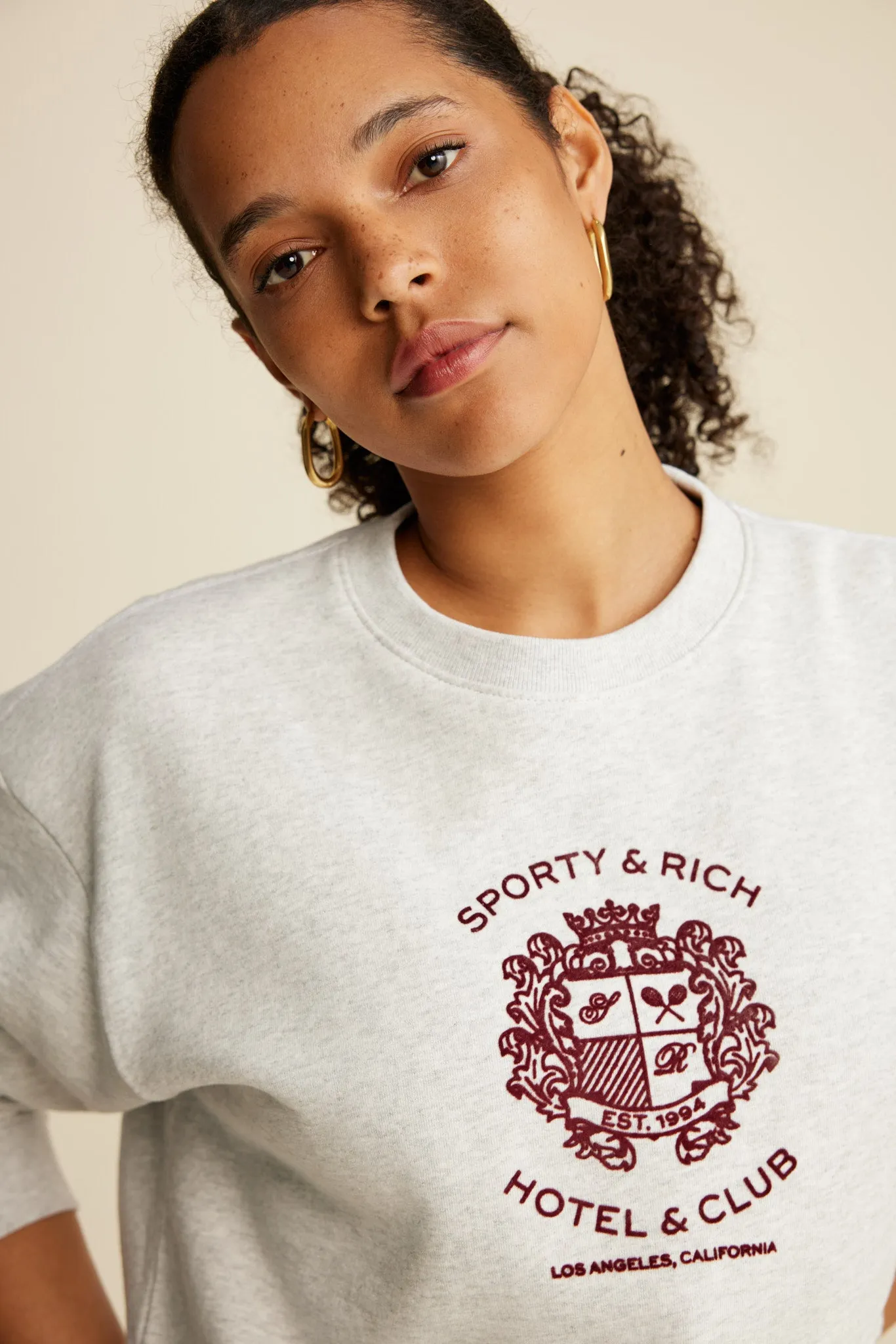 Hotel Flocked Cropped Crewneck - Heather Gray/Maroon