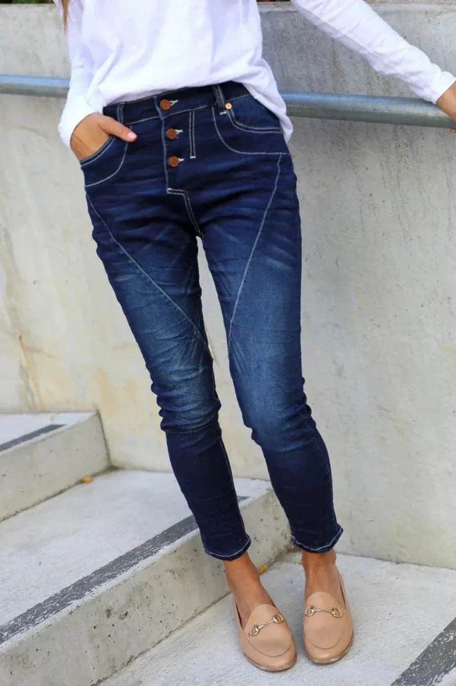 JASON JEANS DARK INK.