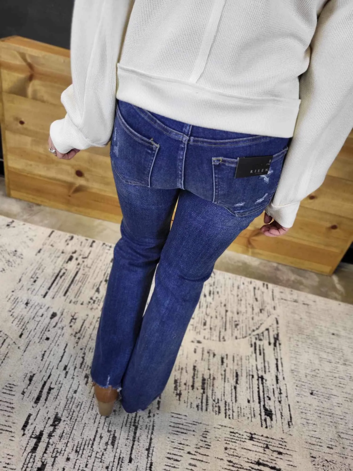 Kaylee Risen Jeans - HIGH RISE SLIM STRAIGHT JEANS