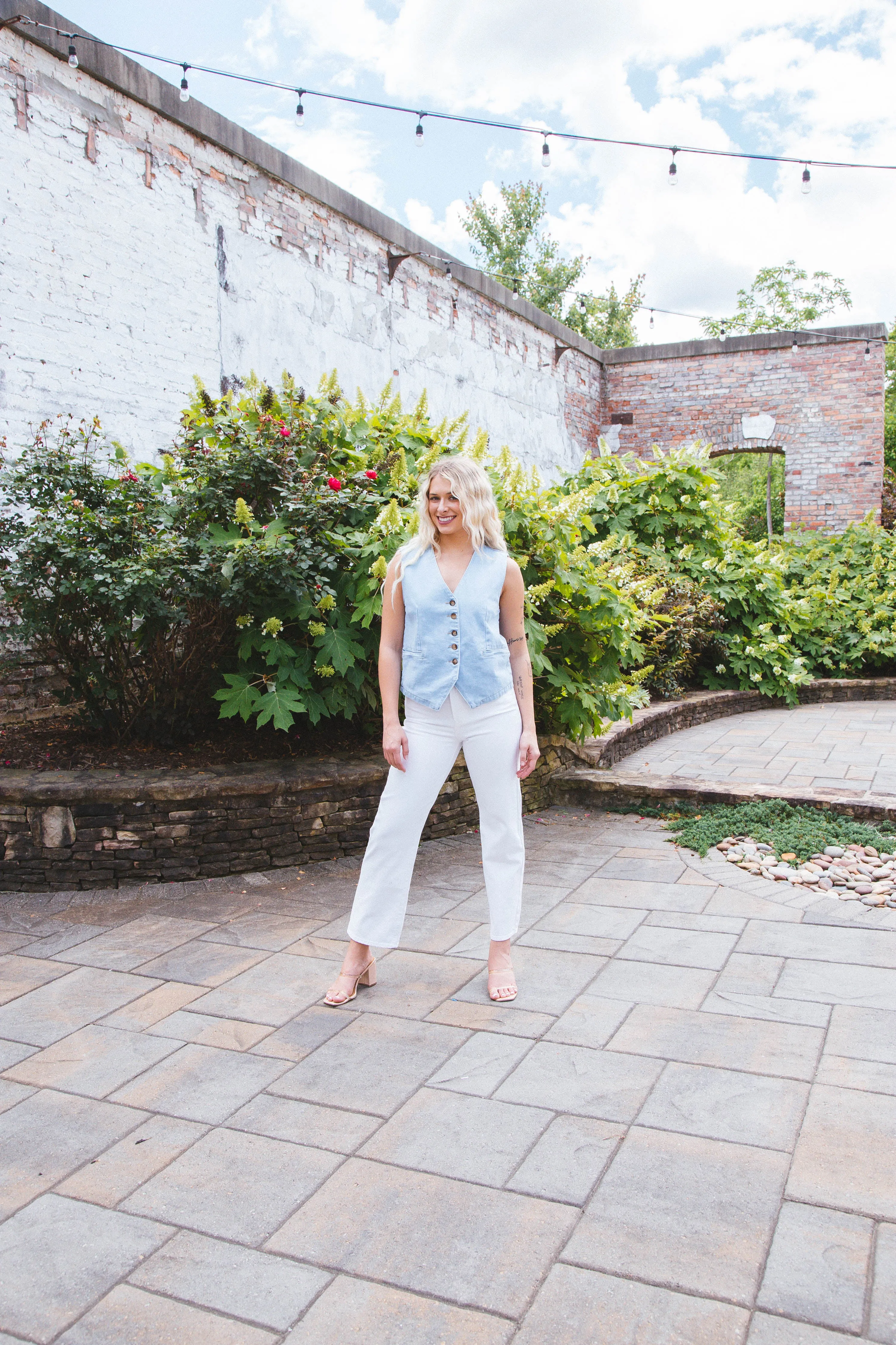 Louisa Vintage Straight Jeans, White